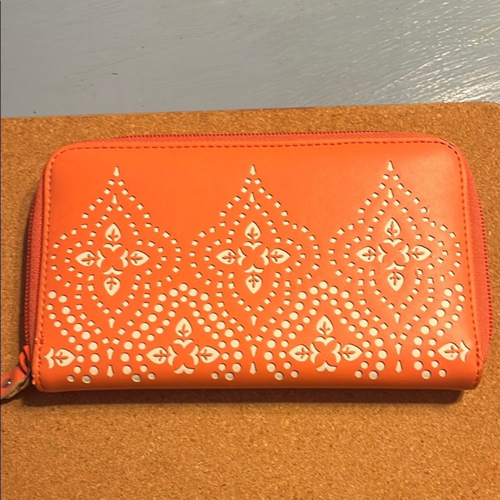 Price Firm!! Vera Bradley Orange and White Wallet with Unique Cut Out design.